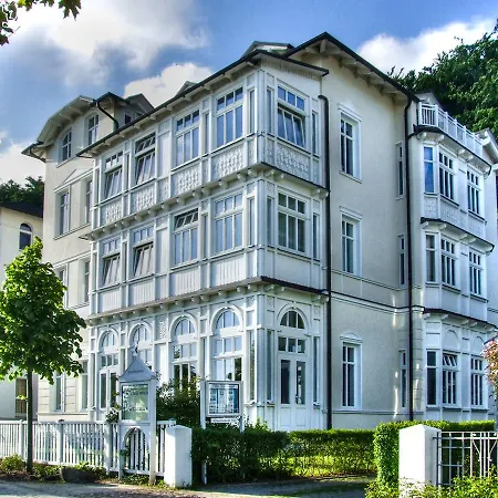 Villa Strandeck - Direkt Am *